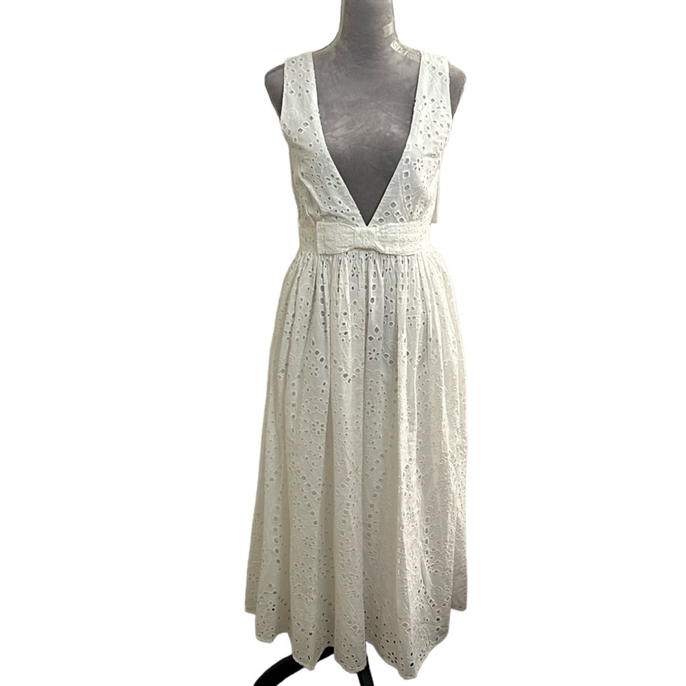Elegant White Eyelet Maxi Dress - Picture 2 of 8